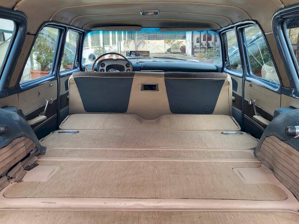 Bild 68/79 von Plymouth Sport Suburban (1958)