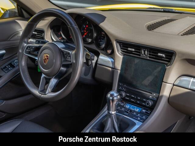 Image 18/29 de Porsche 911 Carrera (2017)