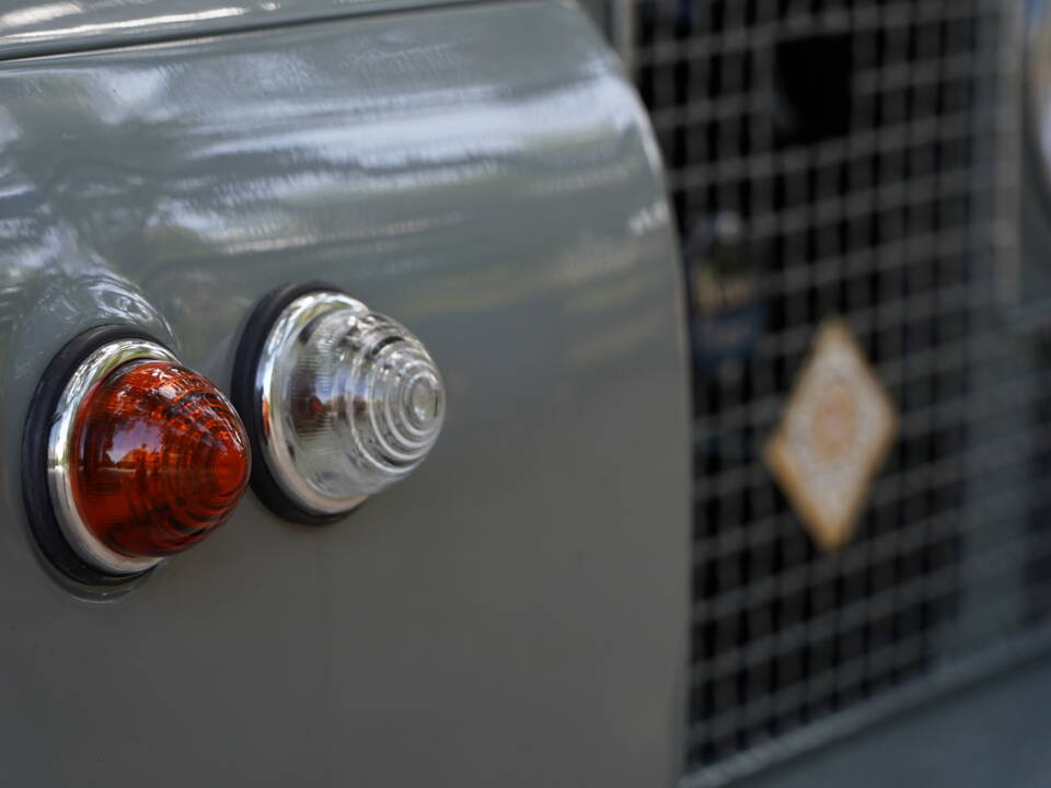 Bild 35/79 von Land Rover 88 (1963)