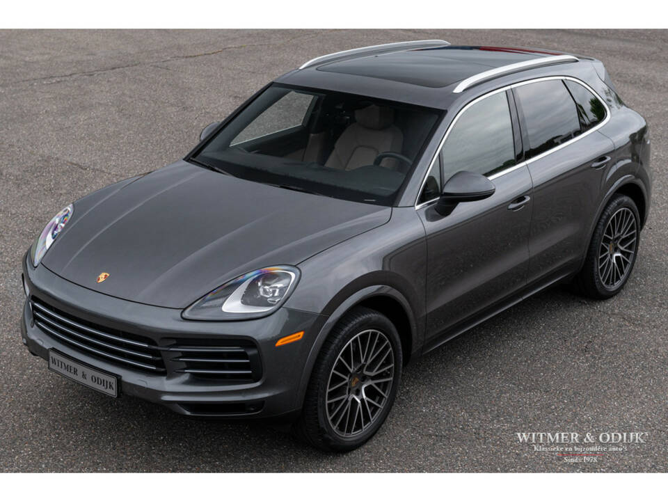 Image 6/38 of Porsche Cayenne (2019)