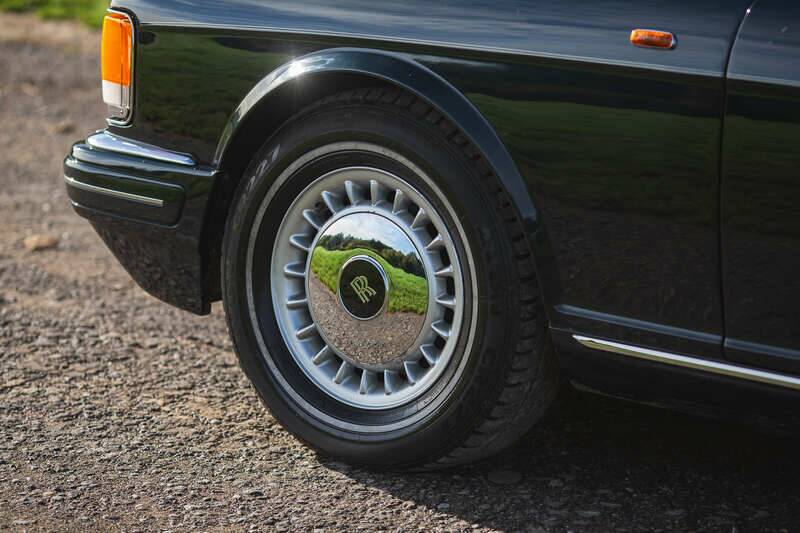 Imagen 19/50 de Rolls-Royce New Silver Dawn (1997)