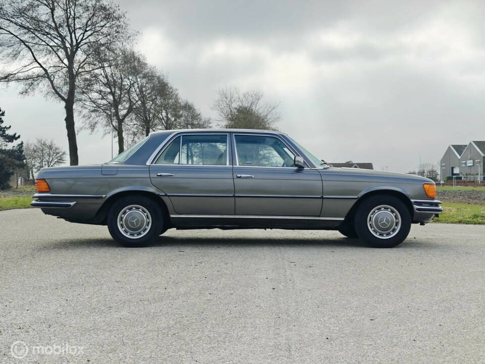 Image 9/37 of Mercedes-Benz 350 SE (1978)