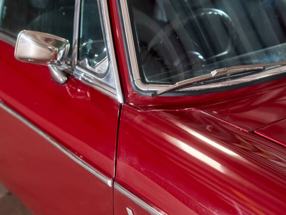 Immagine 19/29 di MG MGB GT V8 (1974)