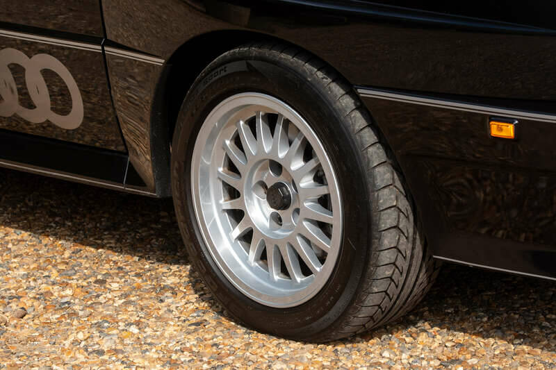 Image 43/50 of Audi quattro 20V (1990)