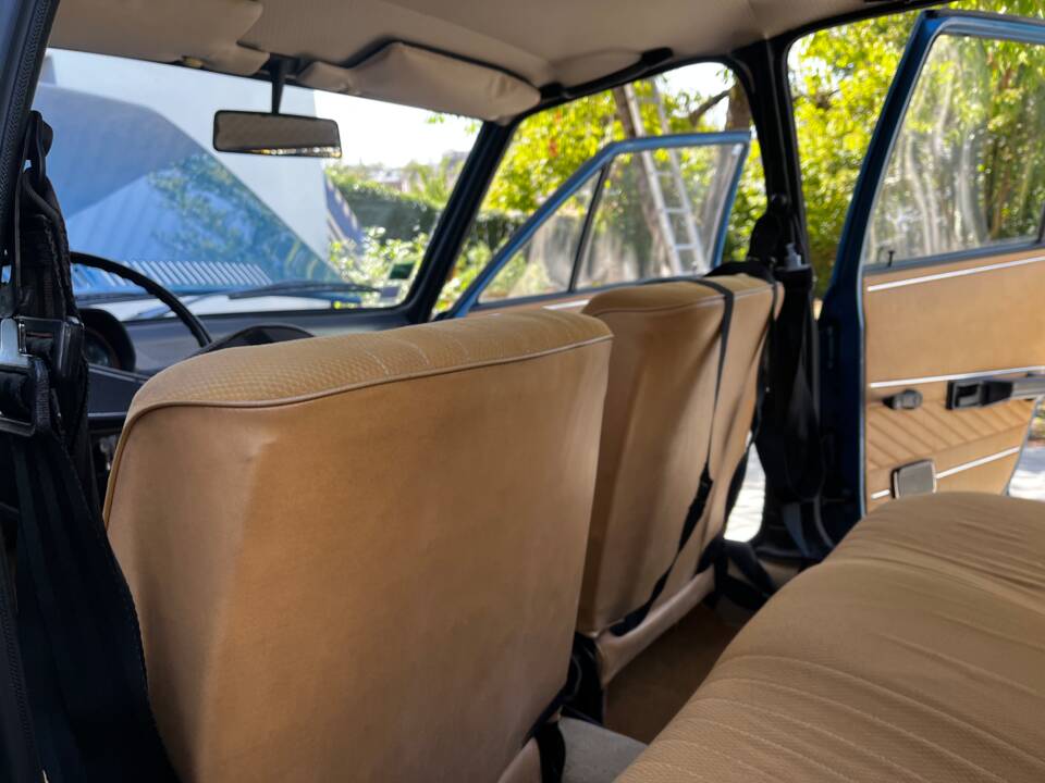 Bild 94/138 von Audi 80 GL (1974)