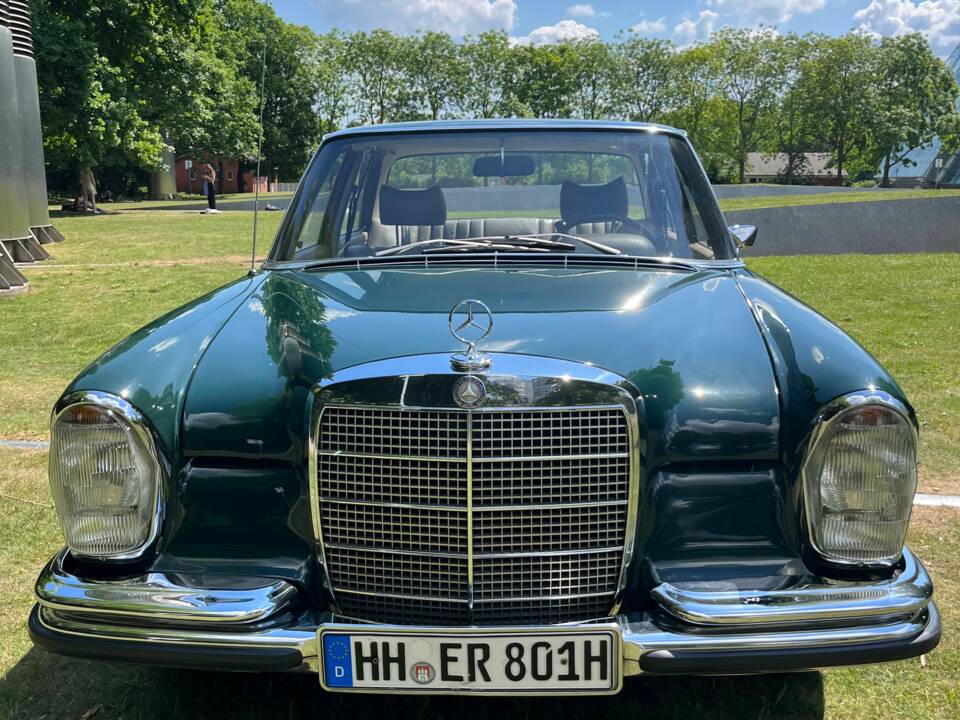 Image 6/19 of Mercedes-Benz 280 S (1968)