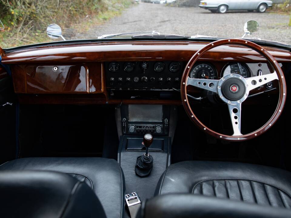 Bild 4/44 von Jaguar 340 (1968)