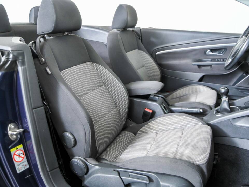 Image 16/42 of Volkswagen Eos 2.0 TFSI (2008)