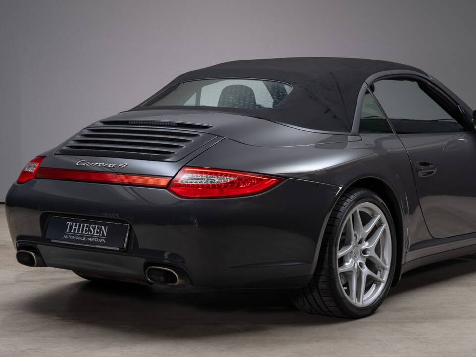 Bild 13/38 von Porsche 911 Carrera 4 (2011)