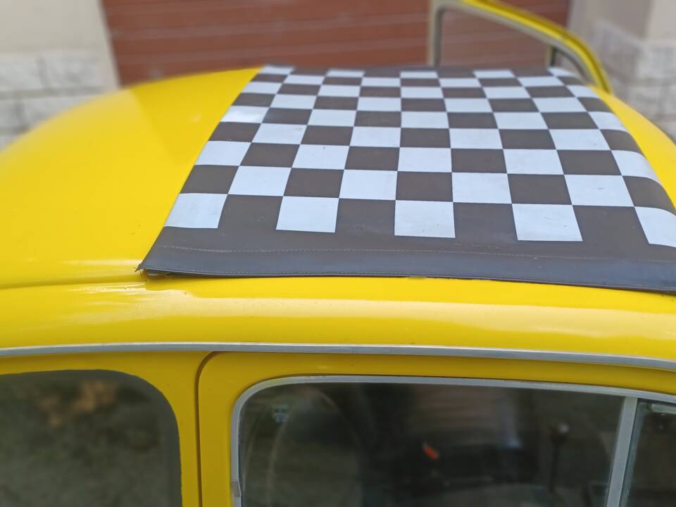 Bild 39/62 von FIAT 500 L (1971)