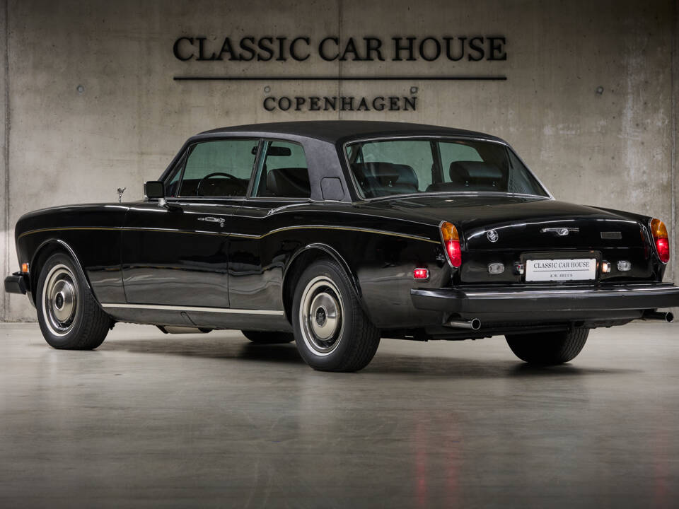 Image 8/99 of Rolls-Royce Corniche I (1979)