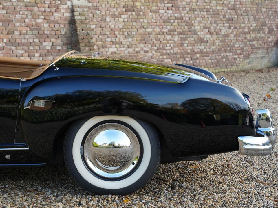 Image 44/50 of Nash-Healey Roadster (1953)