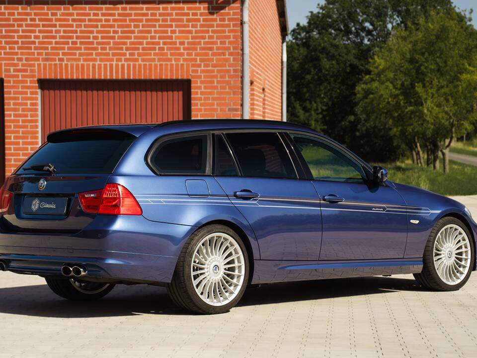 Image 6/32 of ALPINA B3 S Bi-Turbo xDrive (2012)