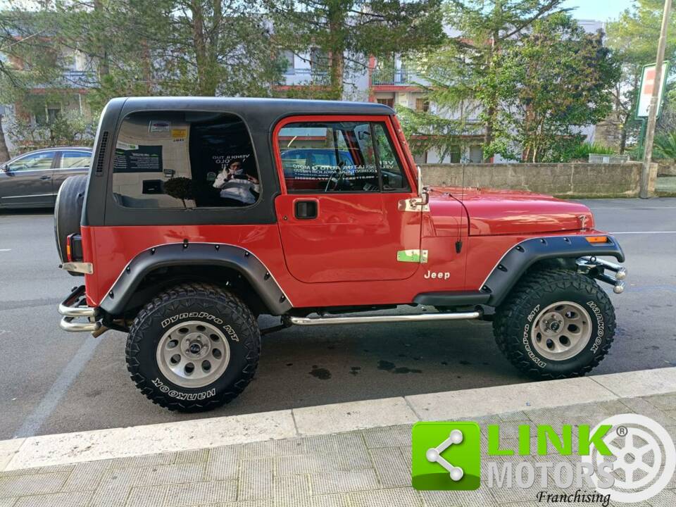 Bild 7/10 von Jeep Wrangler Eagle 2.5L (1992)