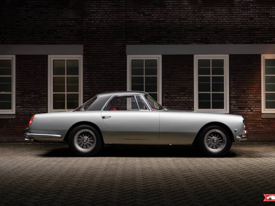 Image 4/28 de Ferrari 250 GT Pininfarina Coupe (1960)