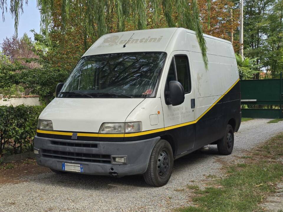 Bild 1/26 von FIAT Ducato 2.8 i.d. TD (2000)