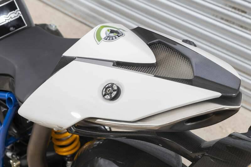 Immagine 11/32 di BMW HP2 Sport (2009)