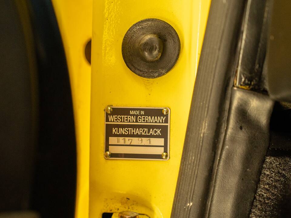 Image 33/50 de Porsche 911 2.4 T &quot;Oilflap&quot; (1972)