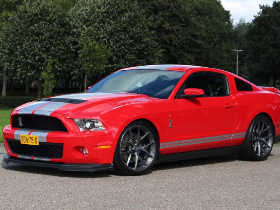 Afbeelding 1/29 van Ford Mustang Shelby GT 500 (2011)