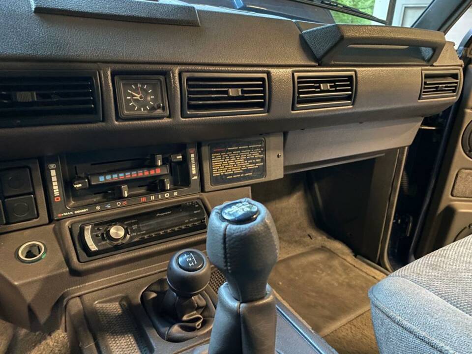 Imagen 38/76 de Land Rover Range Rover Classic 3.9 (1991)