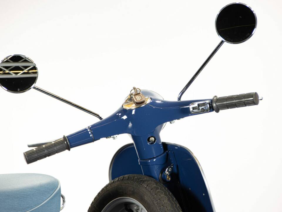 Bild 19/50 von Piaggio Vespa 125 Primavera ET3 (1978)