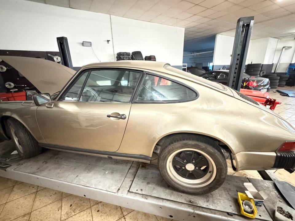 Bild 4/7 von Porsche 911 SC 3.0 (1978)