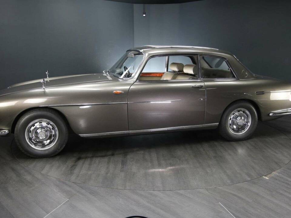 Image 3/50 de Bristol 411 Mk. I (1970)