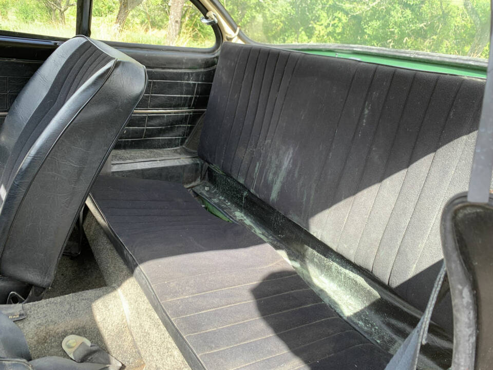 Imagen 6/8 de Volkswagen Karmann Ghia 1600 (1971)