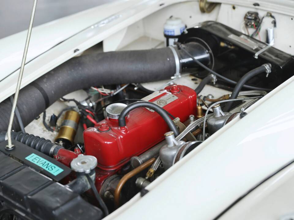 Bild 31/42 von MG MGA 1500 (1959)