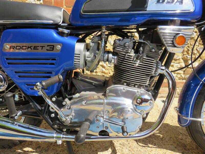 Afbeelding 3/44 van BSA A 75 Rocket 3 (1969)