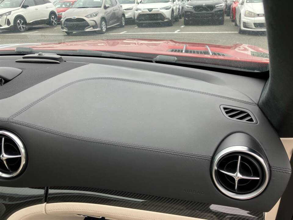 Afbeelding 41/70 van Mercedes-Benz SL 63 AMG (2012)