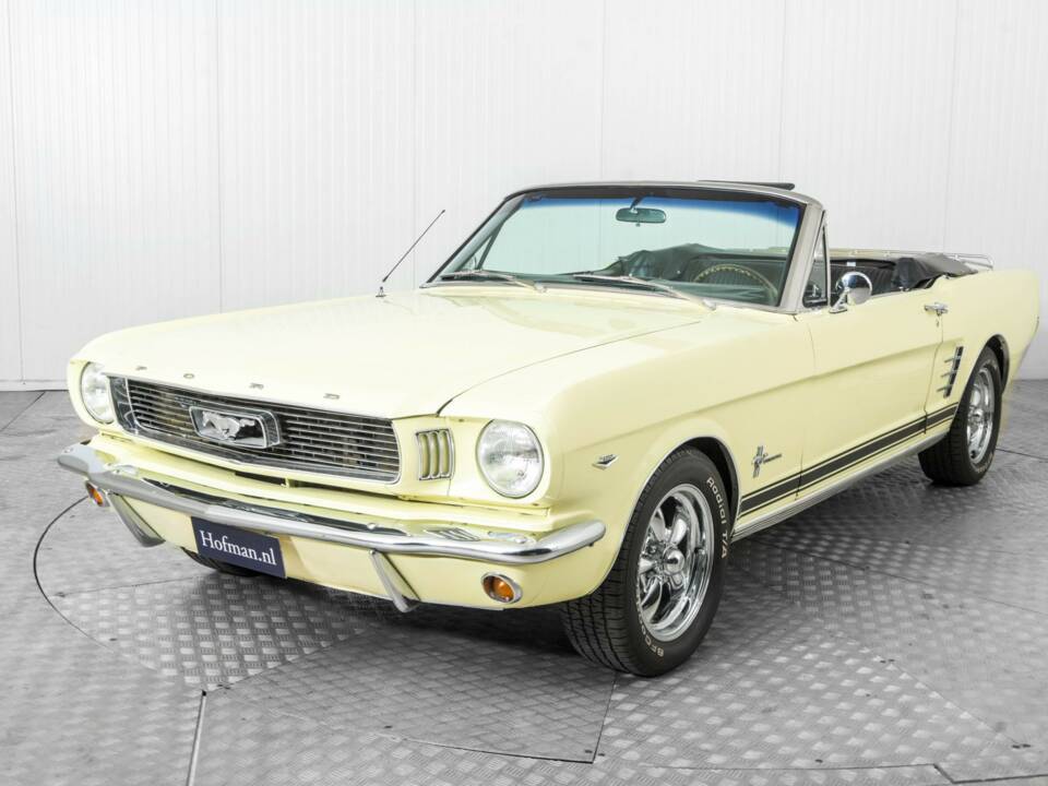 Imagen 18/50 de Ford Mustang 390 GTA (1966)