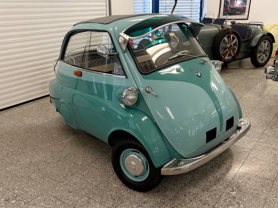 Image 3/13 of BMW Isetta 250 (1959)