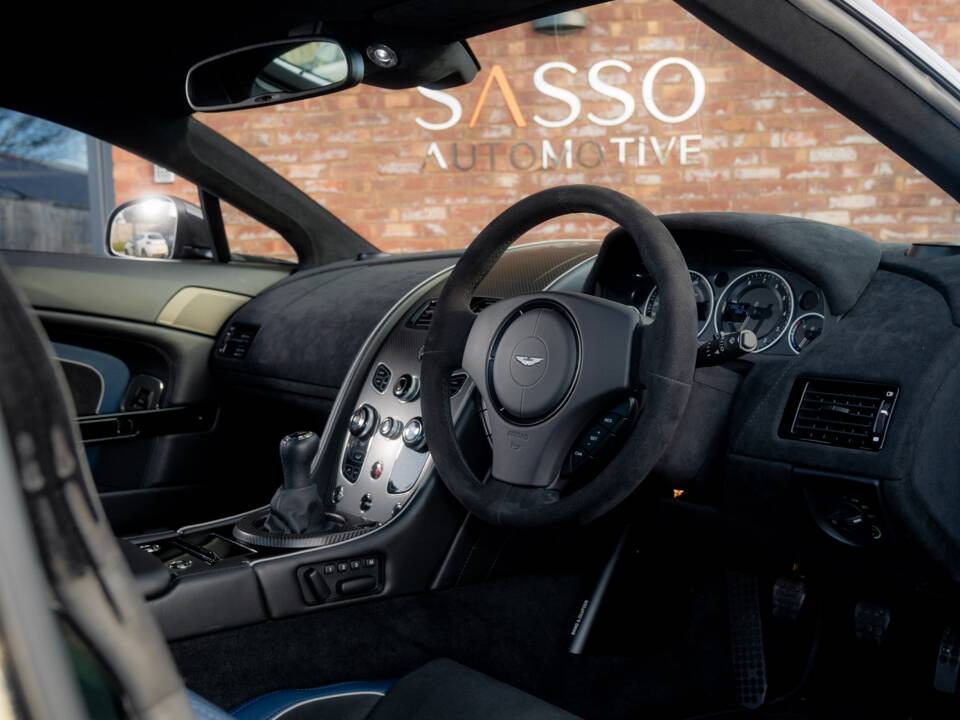 Bild 62/77 von Aston Martin V12 Vantage AMR (2018)