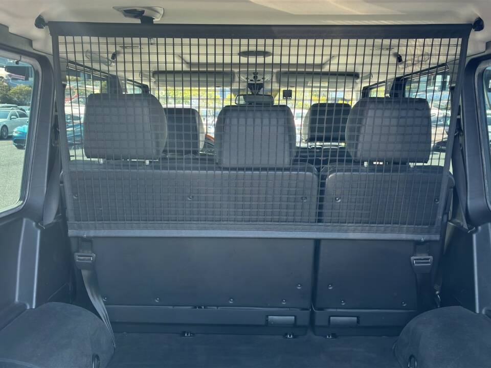 Bild 44/63 von Mercedes-Benz G 500 (lang) (2009)
