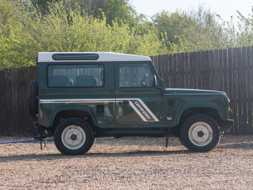 Imagen 47/50 de Land Rover Defender 90 (1996)