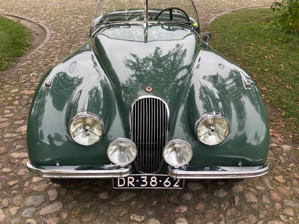 Immagine 4/30 di Jaguar XK 120 OTS (1950)