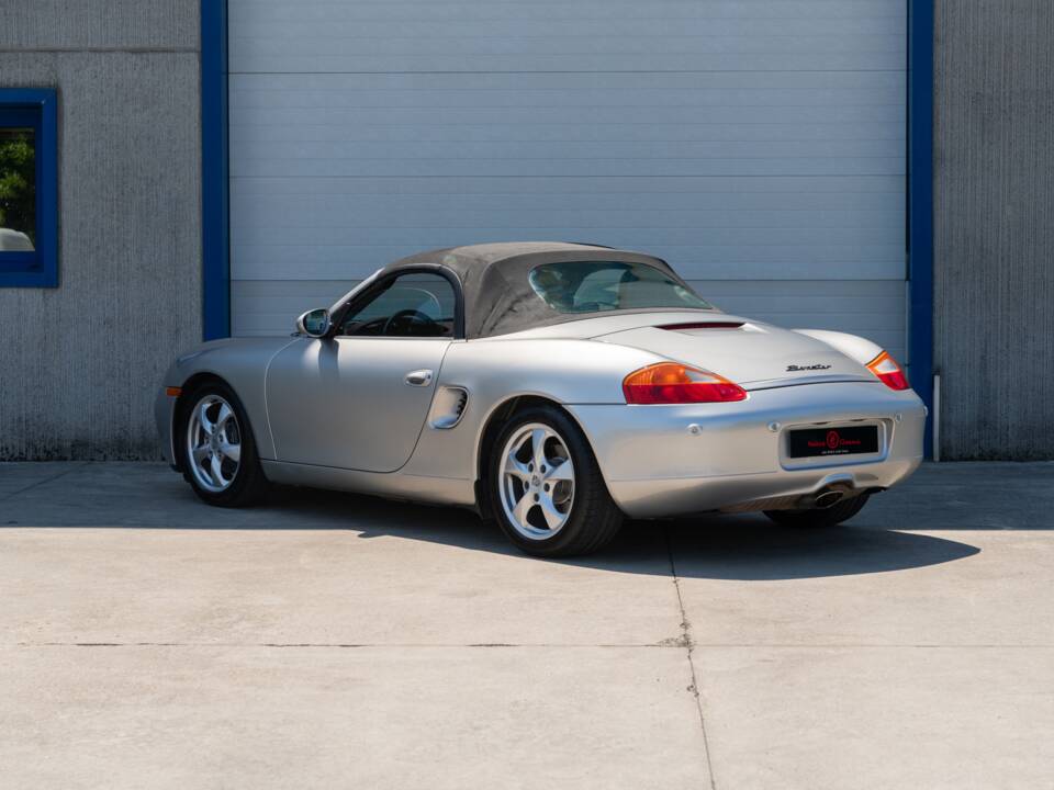 Image 28/73 of Porsche Boxster (2001)
