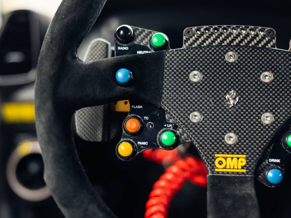 Bild 13/45 von Ferrari 458 Italia GT2 (2013)
