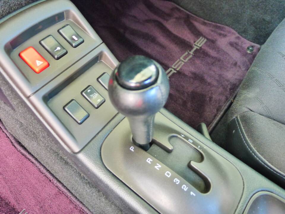 Bild 8/15 von Porsche 911 Carrera (1995)