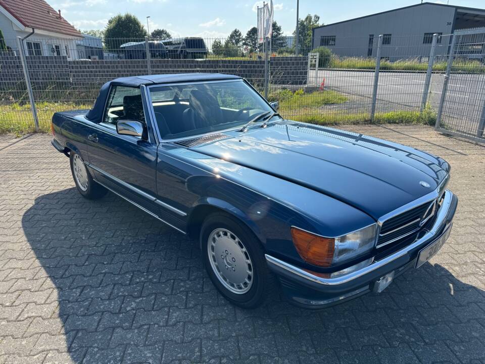 Afbeelding 6/21 van Mercedes-Benz 300 SL (1989)