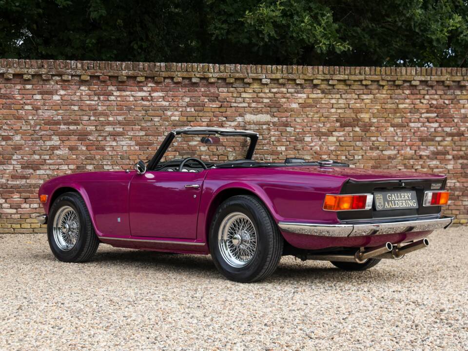 Bild 28/50 von Triumph TR 6 (1974)