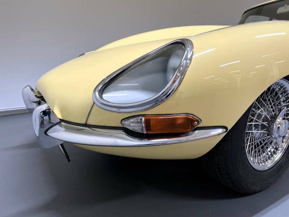 Image 20/22 de Jaguar Type E 4.2 (1965)