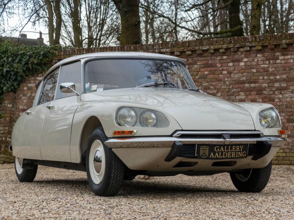 Afbeelding 37/50 van Citroën D Spécial (1971)