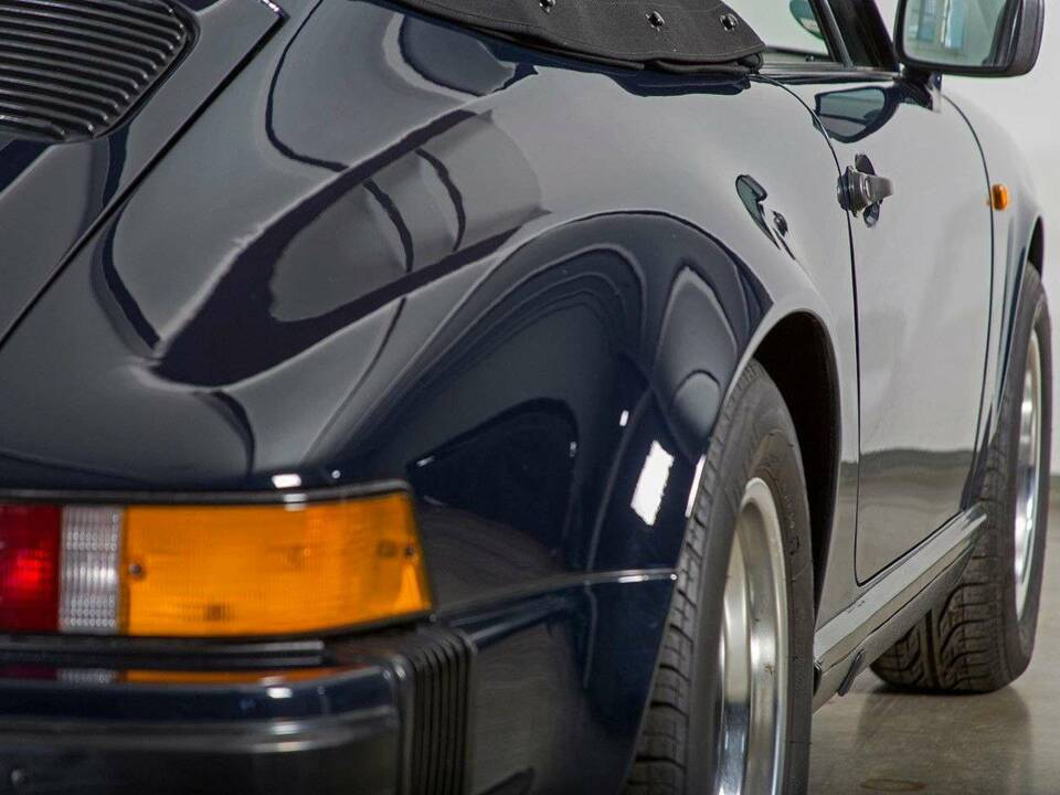 Bild 14/36 von Porsche 911 Carrera 3.2 (1987)