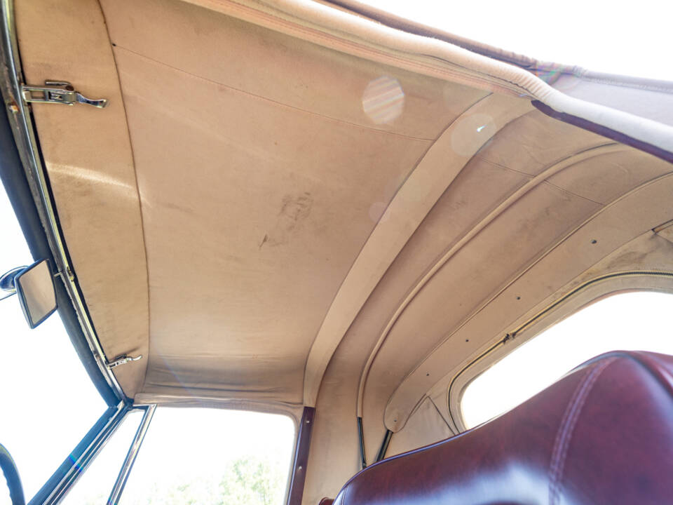 Bild 13/45 von Daimler Conquest DHC (1957)