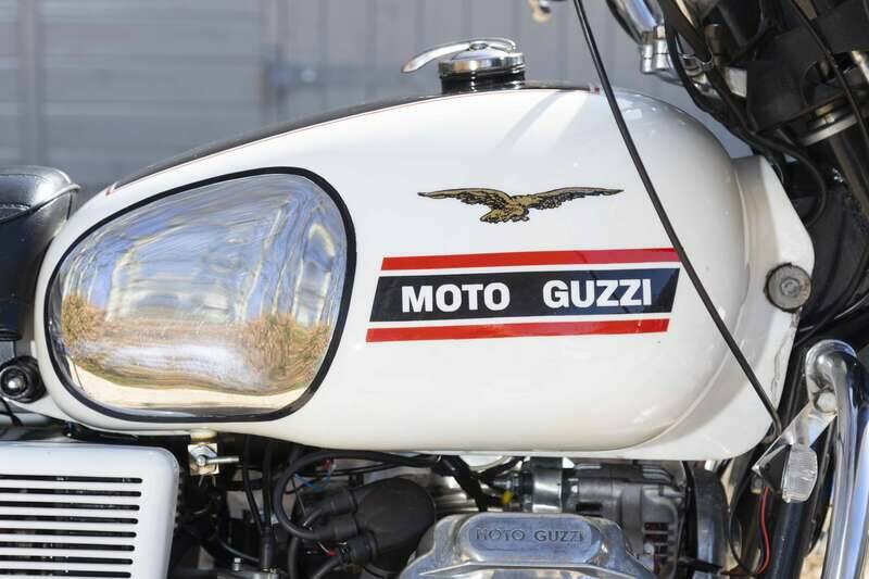Image 4/36 of Moto Guzzi V 7 Special (1970)