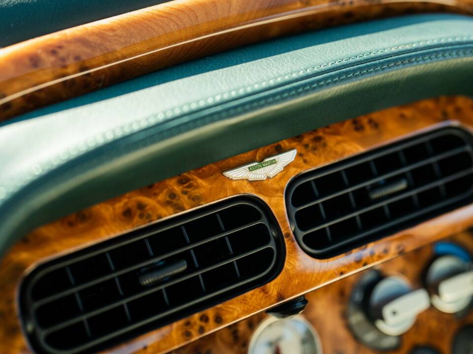 Bild 15/42 von Aston Martin DB 7 GTA (2003)