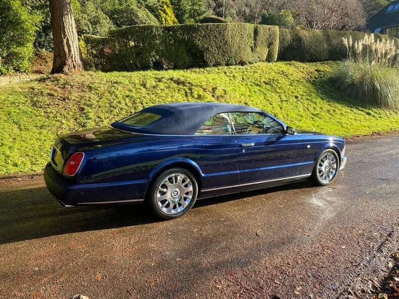 Afbeelding 13/50 van Bentley Azure (2007)
