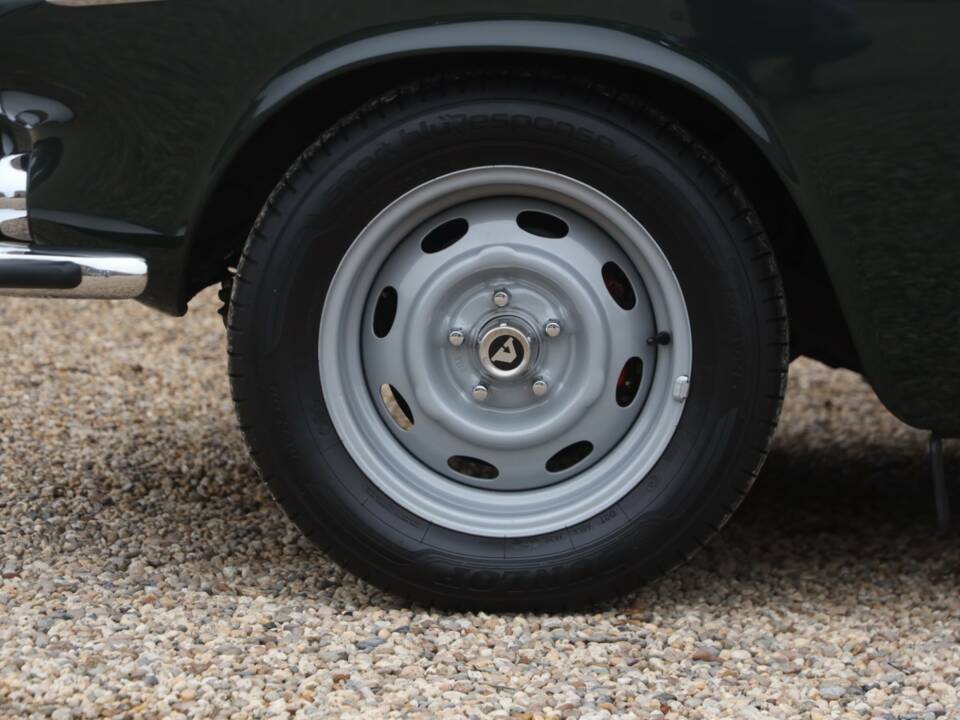 Image 32/50 of Volvo 1800 S (1968)